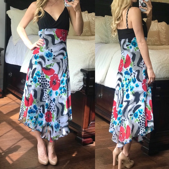 Scarlett Dresses & Skirts - Scarlett Midi Dress